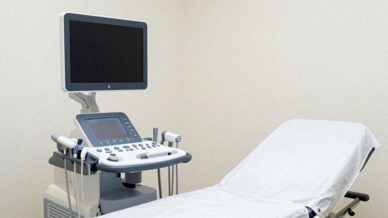Jak USG Dopplera wykrywa żylaki powrózka nasiennego?