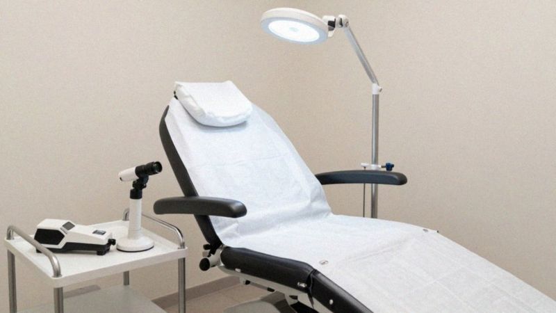 Jak rozpoznać i zdiagnozować kurzajki?