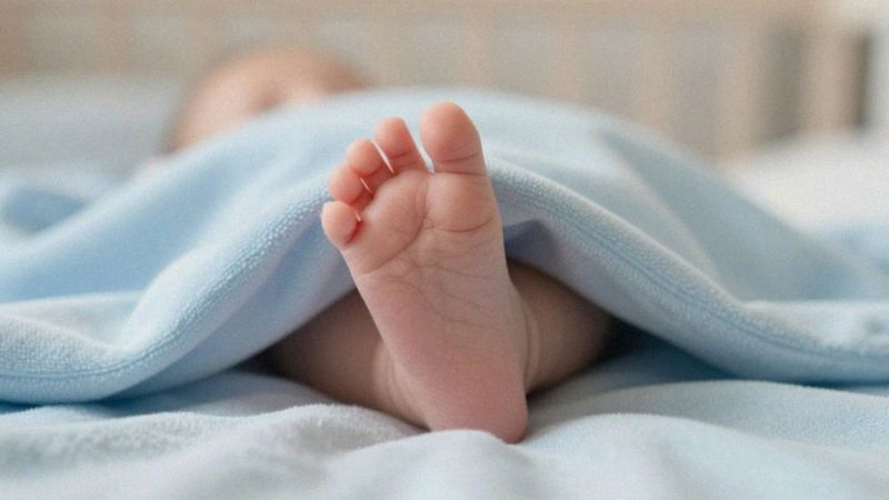 Jakie są przyczyny sinicy u niemowląt?