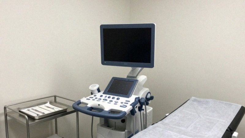 Jakie są możliwe powikłania po pęknięciu torbieli?