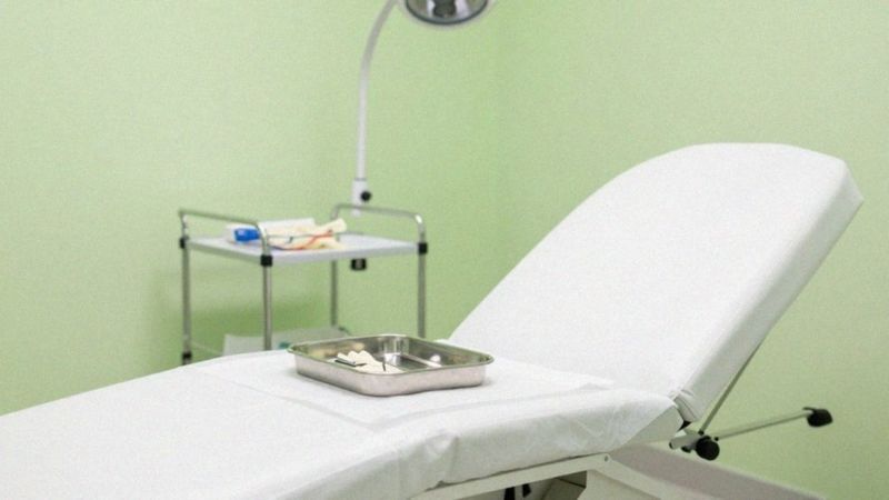 Jakie są objawy bakteryjnego zapalenia gardła?