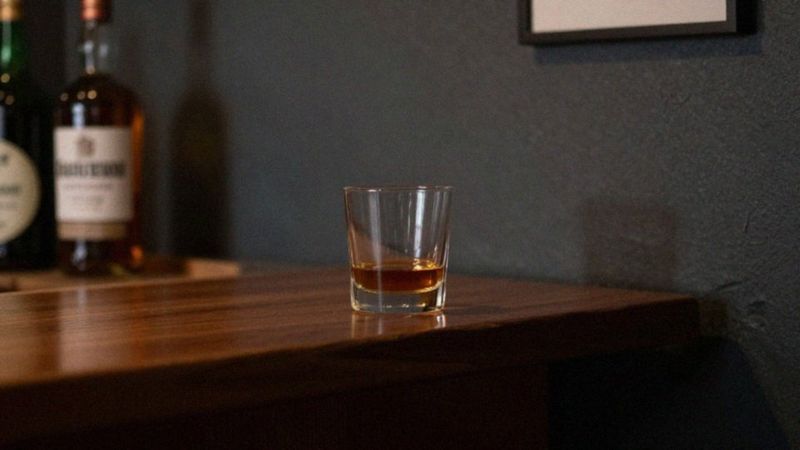 Czy codzienne picie alkoholu prowadzi do uzależnienia?