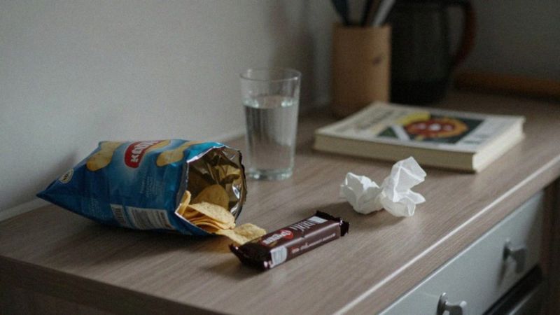 Jakie są przyczyny kompulsywnego jedzenia?