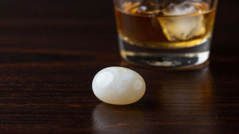 Jak kamica żółciowa i alkohol wywołują ostre zapalenie trzustki?