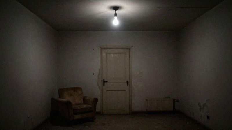 Jak psychopata manipuluje emocjami ofiary?