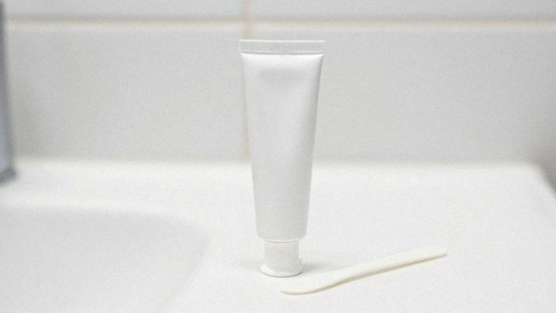 Hydrocortisonum: jak działa przeciwzapalnie i przeciwświądowo?