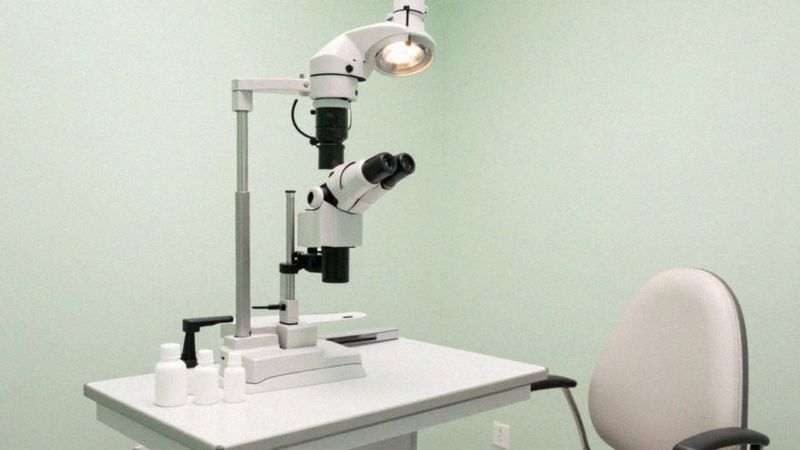 Jak przebiega diagnostyka nadmiernego łzawienia?