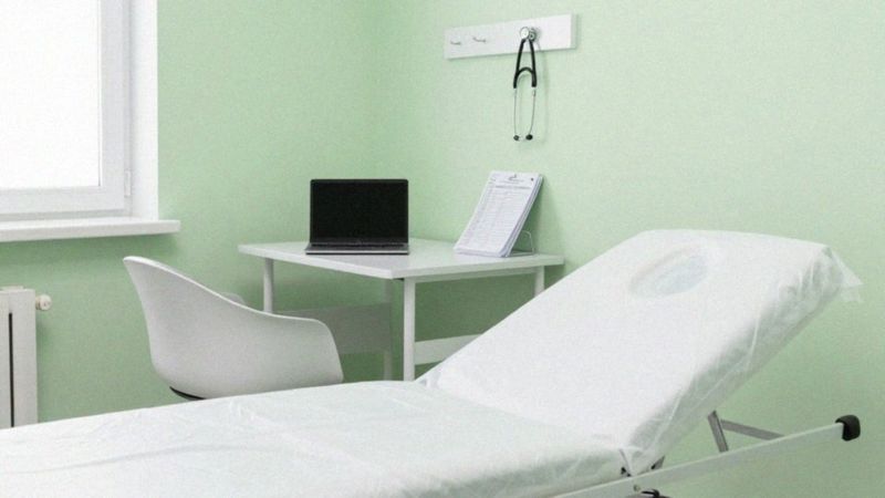 Kiedy skonsultować się z lekarzem podczas stosowania Floxal?
