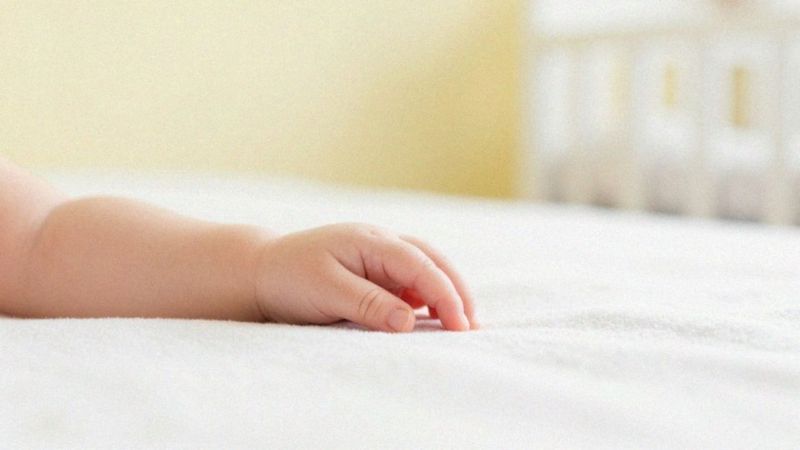 Do kiedy u niemowląt zmienia się barwa tęczówki?
