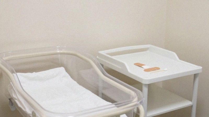 Jak przebiega pobranie krwi u niemowlaka w szpitalu?
