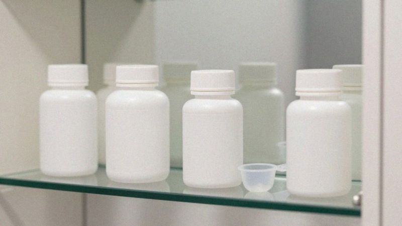 Które leki stosuje się na zaparcia idiopatyczne?