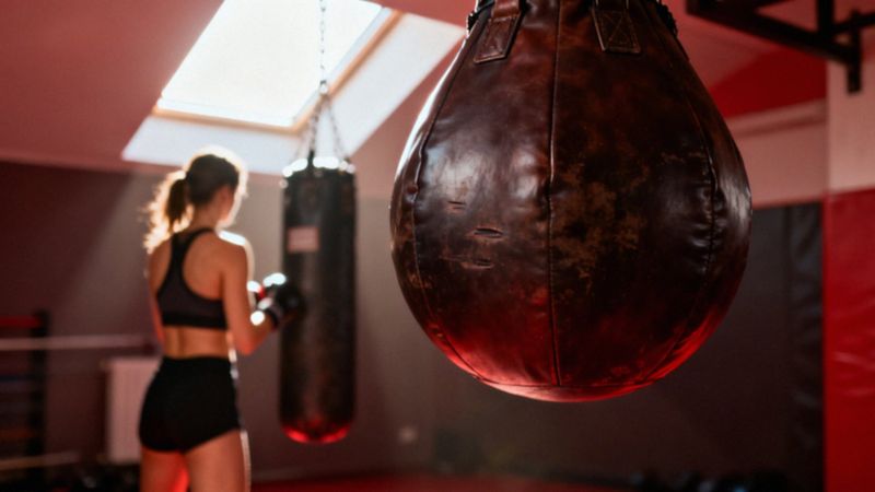 Boks kobiecy — jakie efekty przynosi trening i jak wpływa na zdrowie?