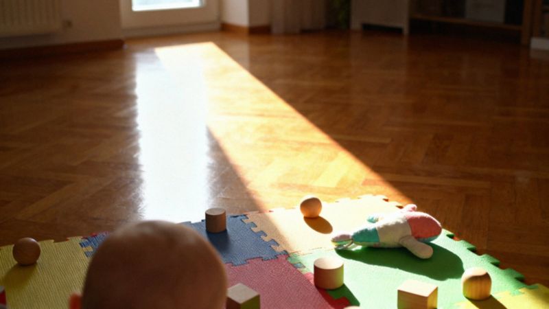 Dlaczego dziecko piszczy? Przyczyny i sposoby wsparcia w komunikacji
